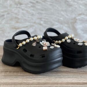 Stylische Plateau-Sandalen